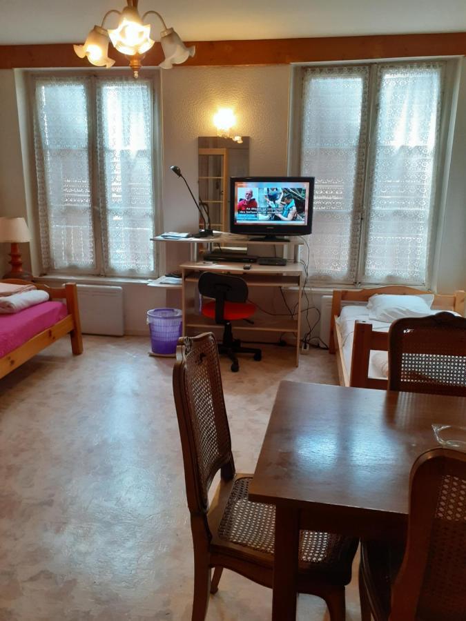 Le Sultan Du Theron 1Er Etage Apartamento Le Puy-en-Velay Exterior foto